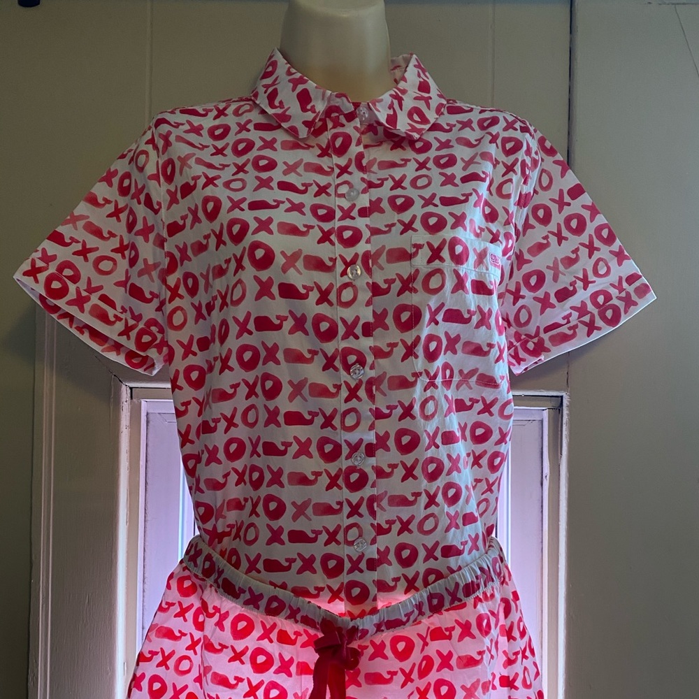 Vineyard Vines XO Whale Lounge Set